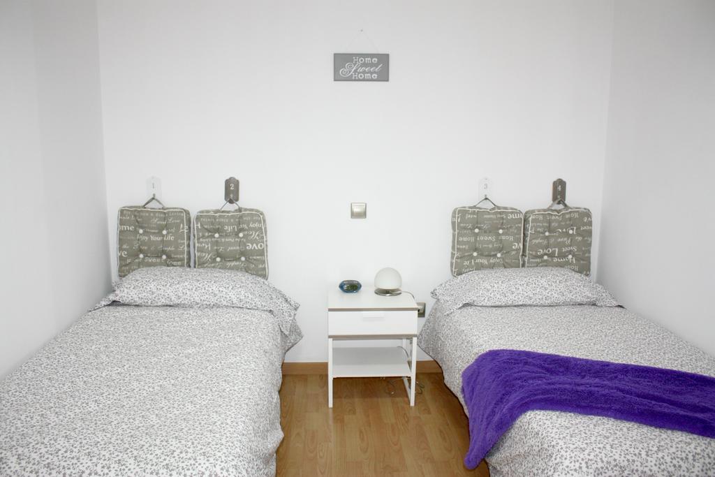 Lpa Stop Apartment Las Palmas de Gran Canaria Room photo